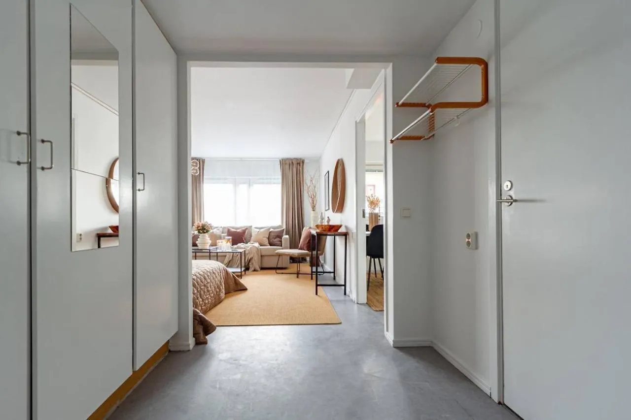 Apartment Simple Studio In Trendy Soedermalm - Construction Work Stockholm Sweden