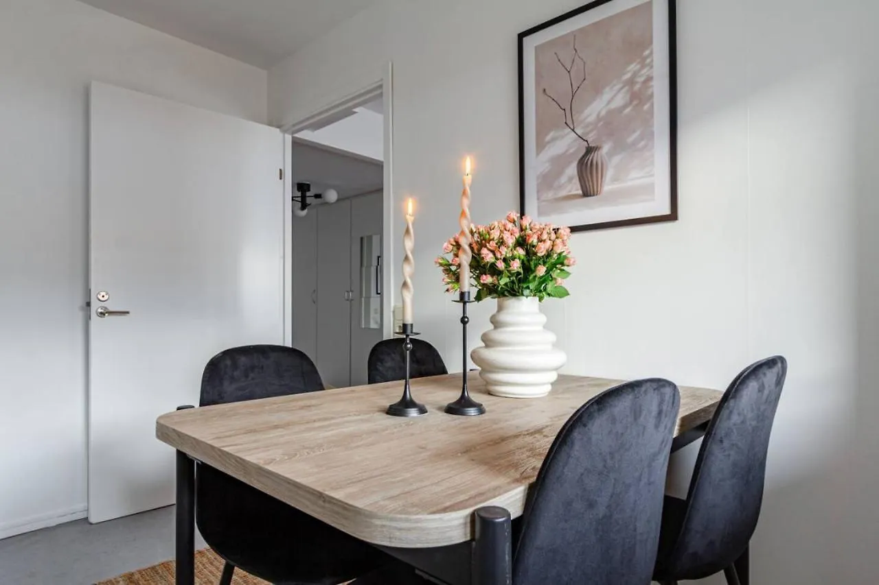 Simple Studio In Trendy Soedermalm - Construction Work Stockholm 0*,